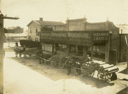 George Street entrance to C M Ross and Co