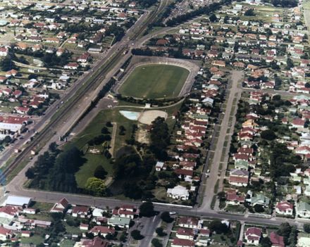 Aerial photograph of Memorial Park, Terrace End