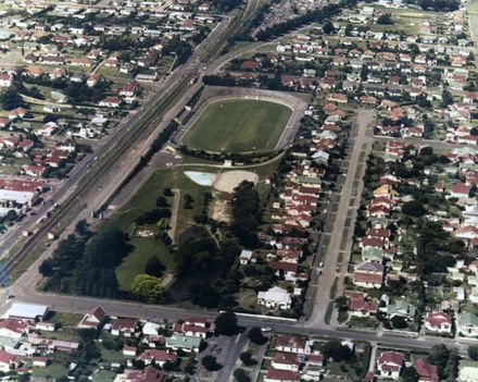 Aerial photograph of Memorial Park, Terrace End