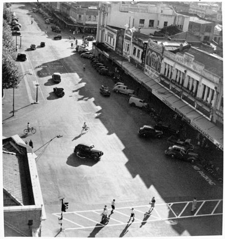 Looking from the Corner of Broadway Avenue to Rangitikei Street