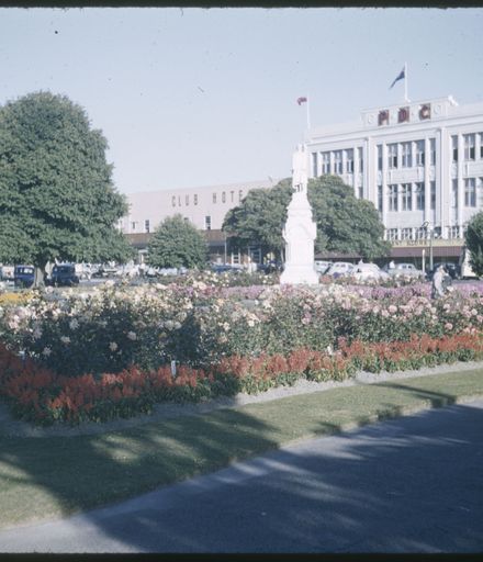 PDC, The Square