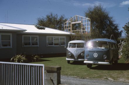 Unknown construction, likely by B. C. Malcolm and Sons Ltd
