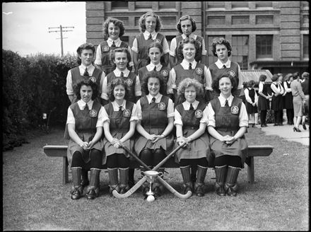 Girls Hockey team, Palmerston North Technical High School