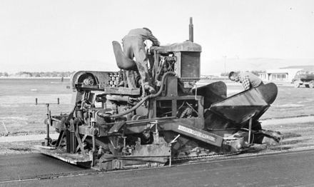 Resealing Milson Airport runway