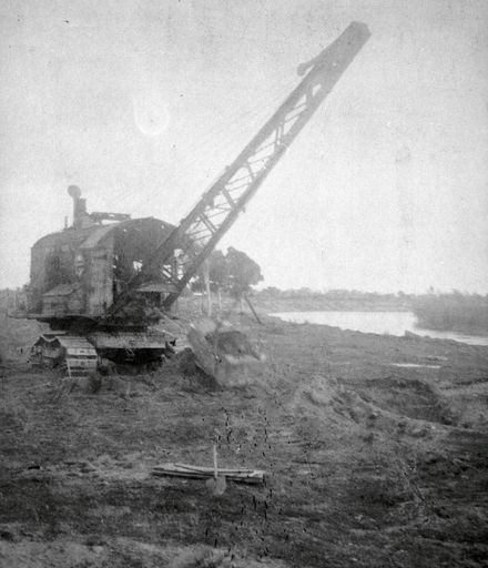 Creation of Stopbank - Assembly of Steam Shovel