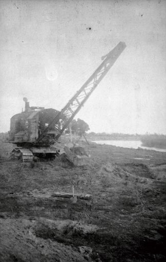 Creation of Stopbank - Assembly of Steam Shovel
