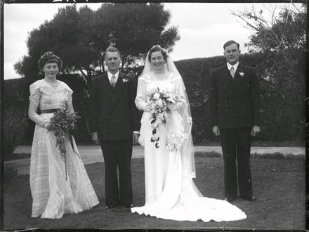 Mills - Peterson Wedding - Bridal Party,