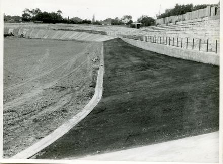 Construction of Grandstands, Memorial Park - Resource cover image