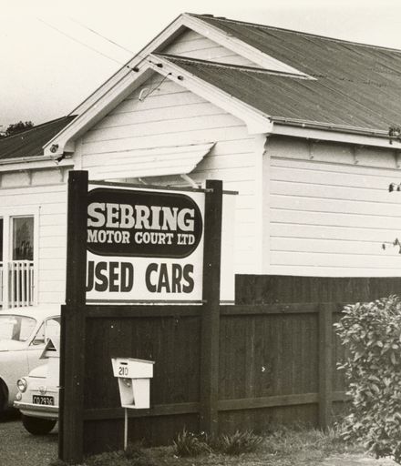 Seabring Motor Court Ltd, corner of Featherson and Taonui Streets
