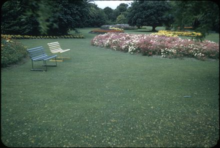 Victoria Esplanade Gardens - Flower Beds