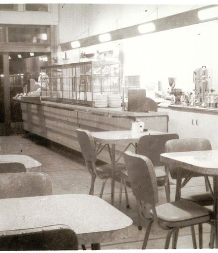 Casino Cafeteria interior, 23 Rangitikei Street