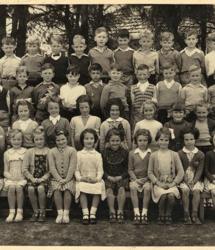 Terrace End School - Primer 4, 1954