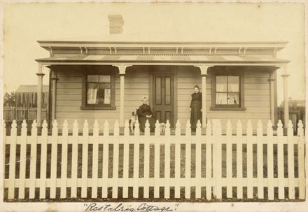 'Restalrig Cottage', Campbell Street
