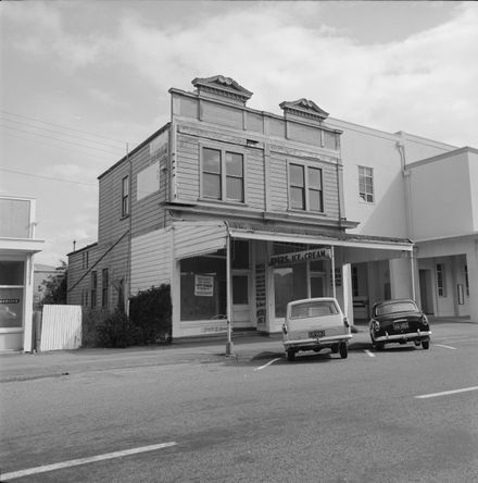 'Outsville' trade-in shop, Church Street - Resource cover image