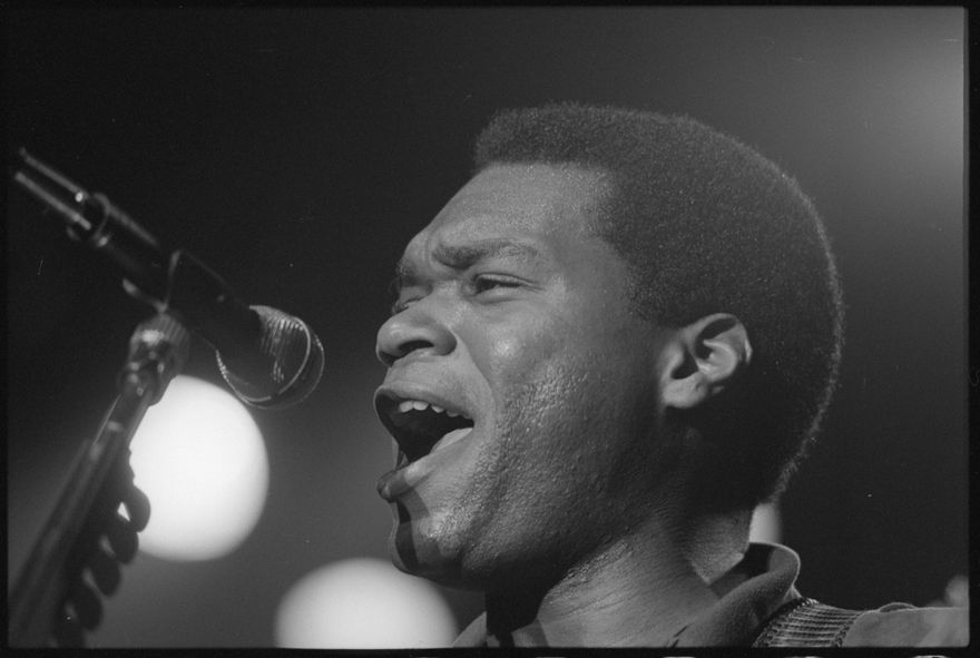 Bluesman Paints the Town Blue