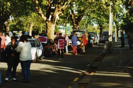 Avenue Action protestors - Resource cover image
