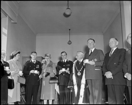 "Popular Visitor Meets the People" Lord Wakehurst - Resource cover image