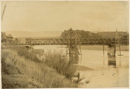 Fitzherbert Bridge under repair