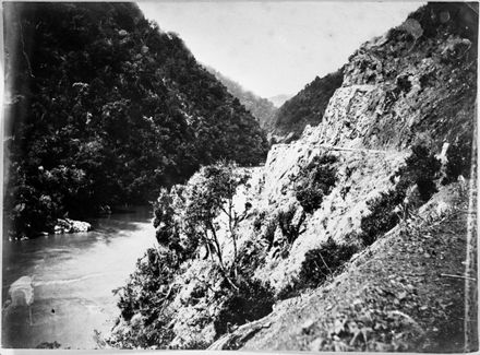 Manawatu Gorge road