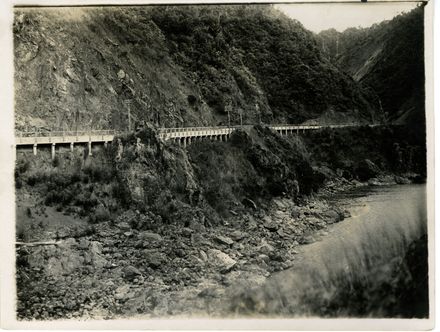 Widening of the Gorge, 1920s