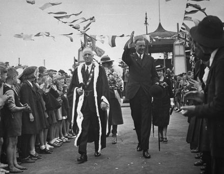 Civic farewell for Governor General Lord Galway