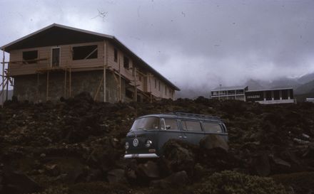 Scouts building Ruapehu Lodge and Snow School