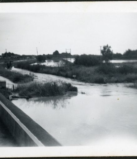 Bourke's Drain, Rangiotu Flood