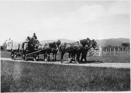 Wagonload of Wool Bales, Salisbury Road, Ashhurst