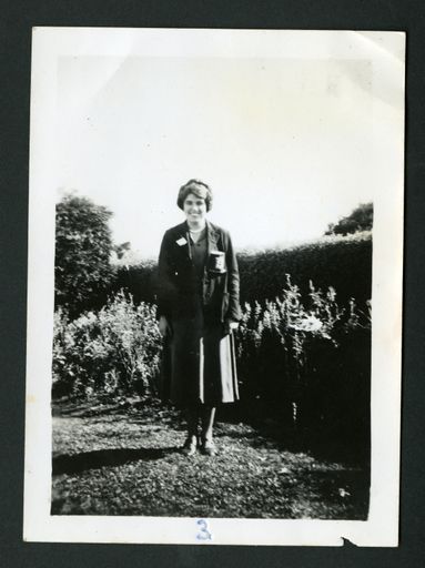 Elayne Thompson