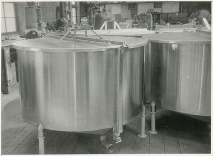 The 'Berry' Patent Temperature Holding Vat - Resource cover image