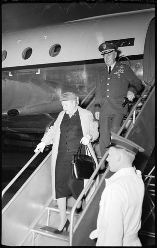 "American Guests Arrive" - Ohakea