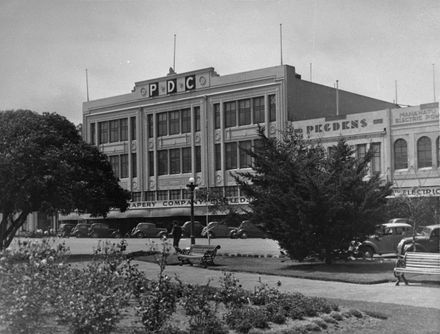 PDC department store, The Square