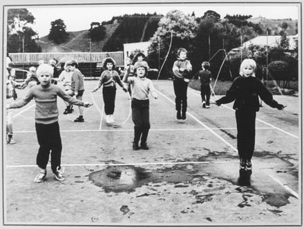 Aokautere School Children 'Jump Rope for Heart'