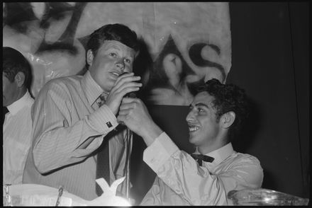 Unknown Xmas party - Resource cover image