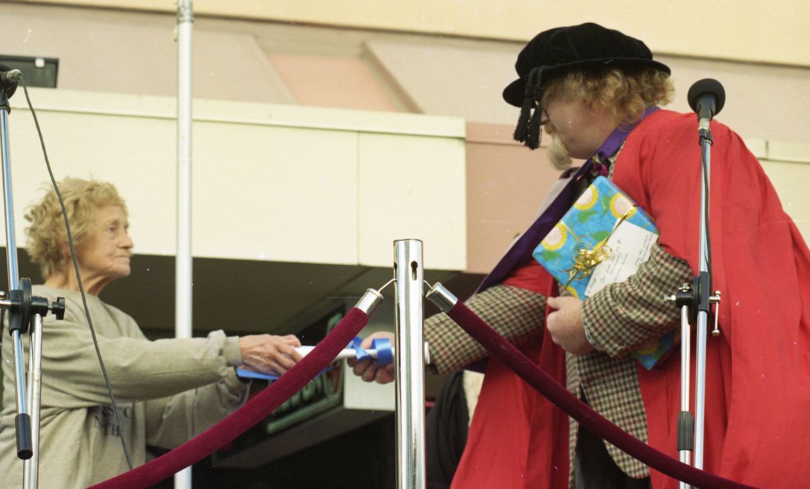 Madge Allsop awarded Honorary Doctorate in 'Cardy-ology'