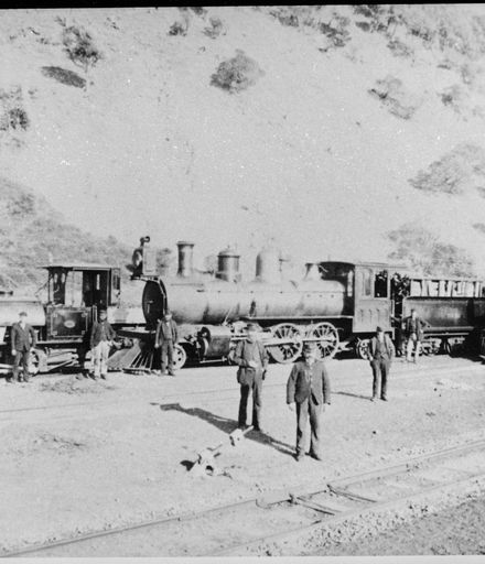 Wellington Manawatu Railway Company Engines and Staff,Paekakariki