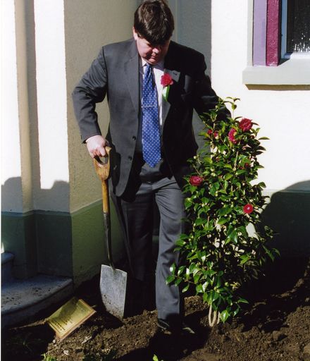 Mayor Bell-Booth planting a camellia