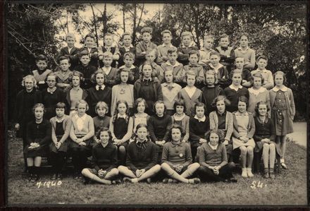 Terrace End School - Standard 4, 1940