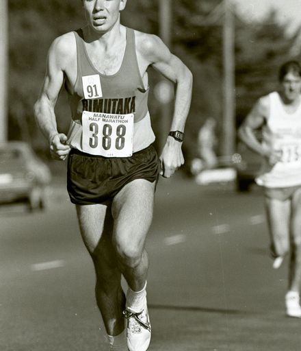 2022N_2017-20_040006 - Manawatu Marathon Clinic half-marathon 1991