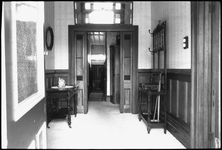 Hallway, 104 Napier Road