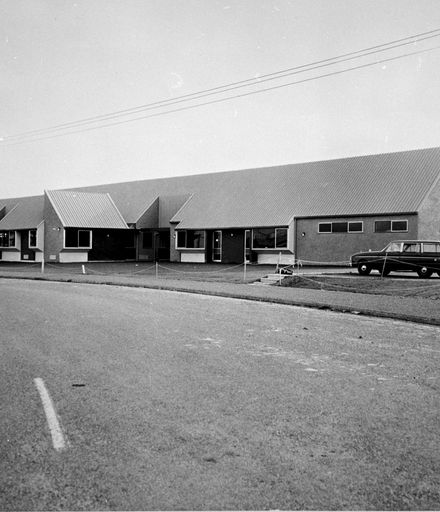 Winstone Plastics factory & office complex, Malden Street
