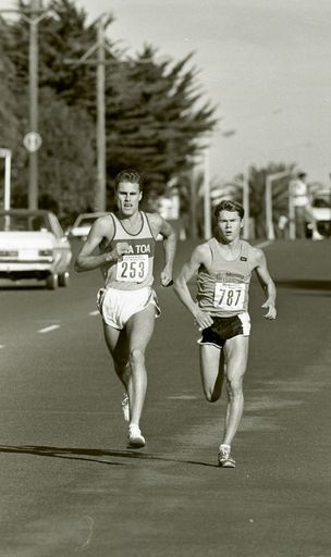 2022N_2017-20_040005 - Manawatu Marathon Clinic half-marathon 1991