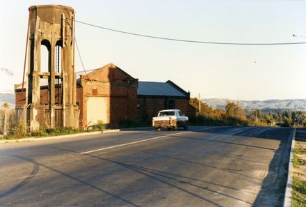 Building opposite Power Station