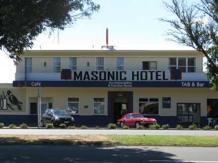 Masonic Hotel, Main Street