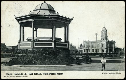 Band Rotunda and Post Office 1