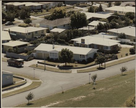 Aerial Photograph of Centennial Drive - Resource cover image