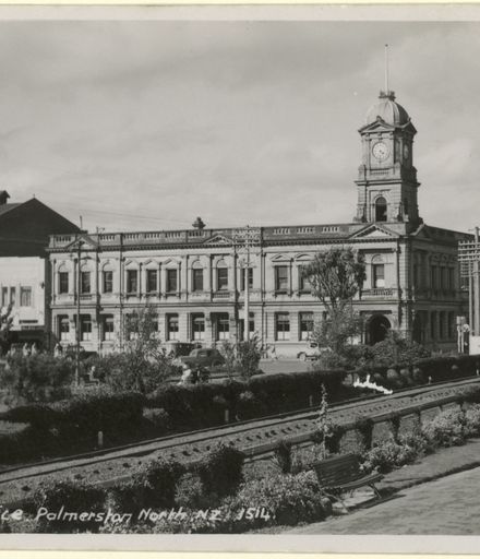 Main Post Office, The Square