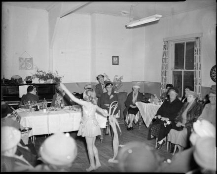 "Sunshine Club Entertains" - Resource cover image