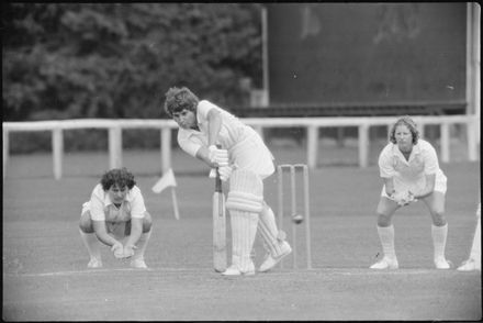 Hallyburton Johnstone Shield – Auckland v Canterbury - Resource cover image