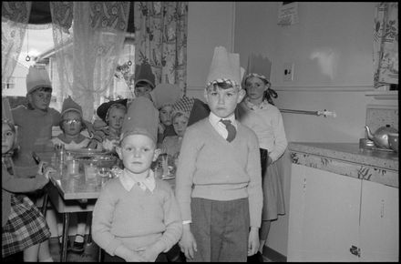 2022N_2022-38_P281_039451_009